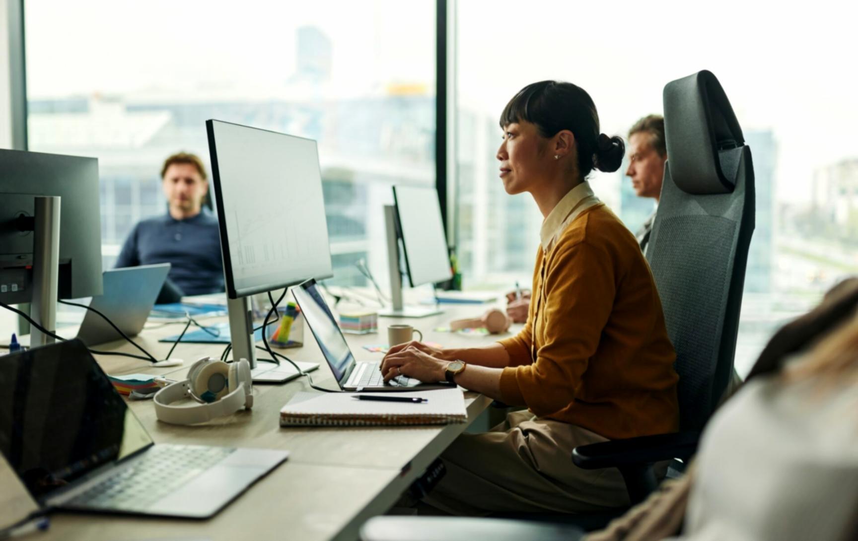 Collaborative editing environment showing multiple workstations